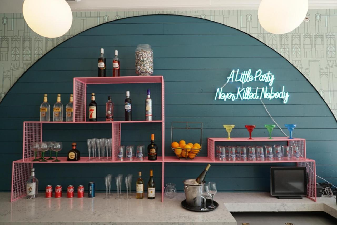 Ostello Beds N' Drinks Miami Beach Esterno foto
